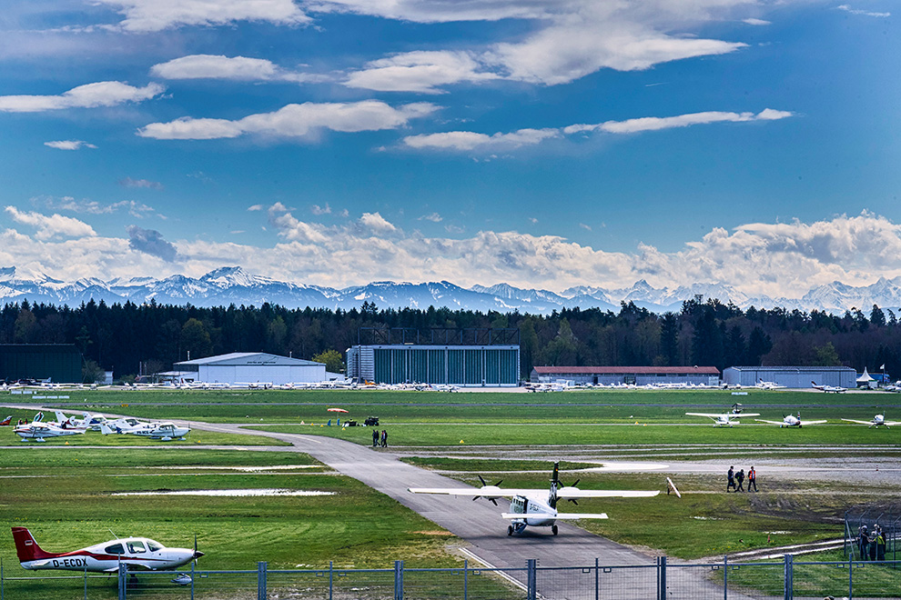 Zur AERO 2024 Mit Dem Eigenen Flugzeug Motor Freizeit Trends At   Aero 2023 Ak 0650 